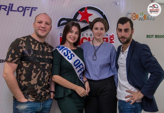 Отметила день рождения в утреннем шоу «Свежесть»!